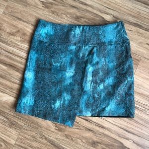 H&M Faux Leather Blue Snake Print Wrap Skirt Sz 2 !